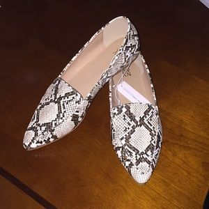 New!! NY&C Snake Print Loafers!!